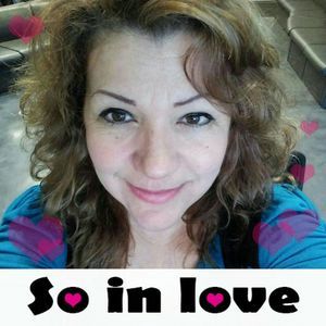 Meet your Posher, Marissa